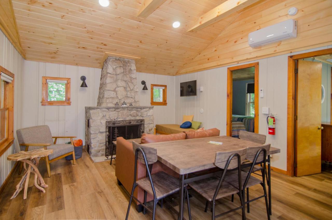 Westmore Mountain Lake Cottages מראה חיצוני תמונה