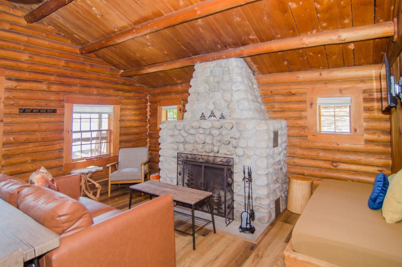 Westmore Mountain Lake Cottages מראה חיצוני תמונה