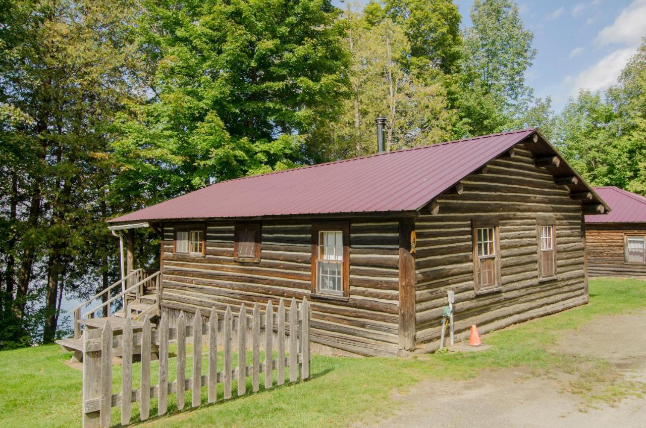 Westmore Mountain Lake Cottages מראה חיצוני תמונה