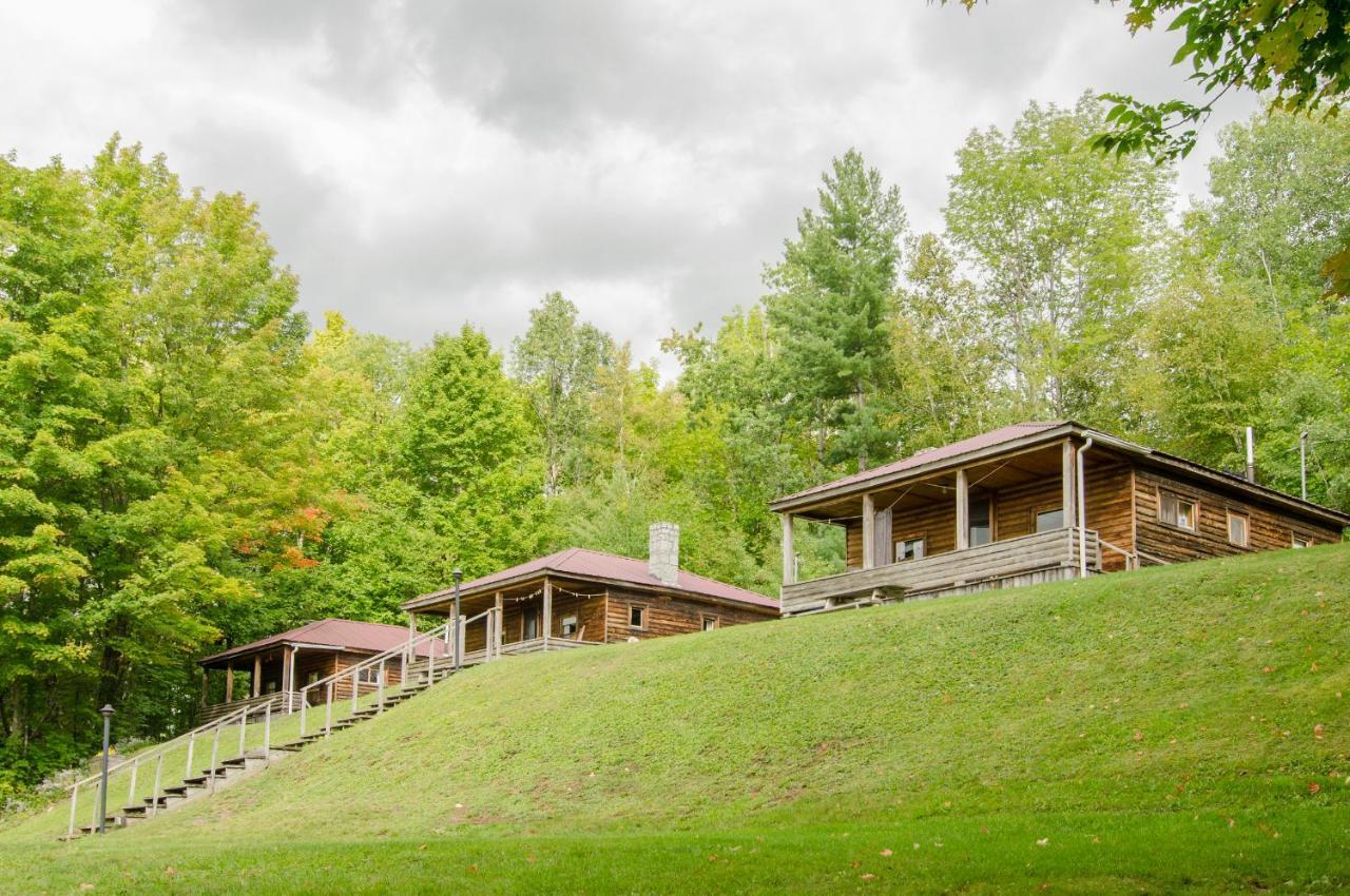 Westmore Mountain Lake Cottages מראה חיצוני תמונה