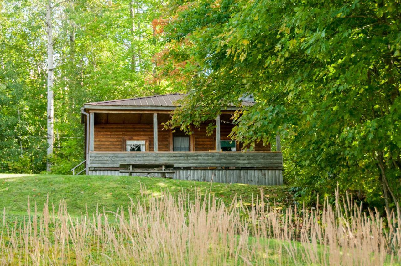 Westmore Mountain Lake Cottages מראה חיצוני תמונה