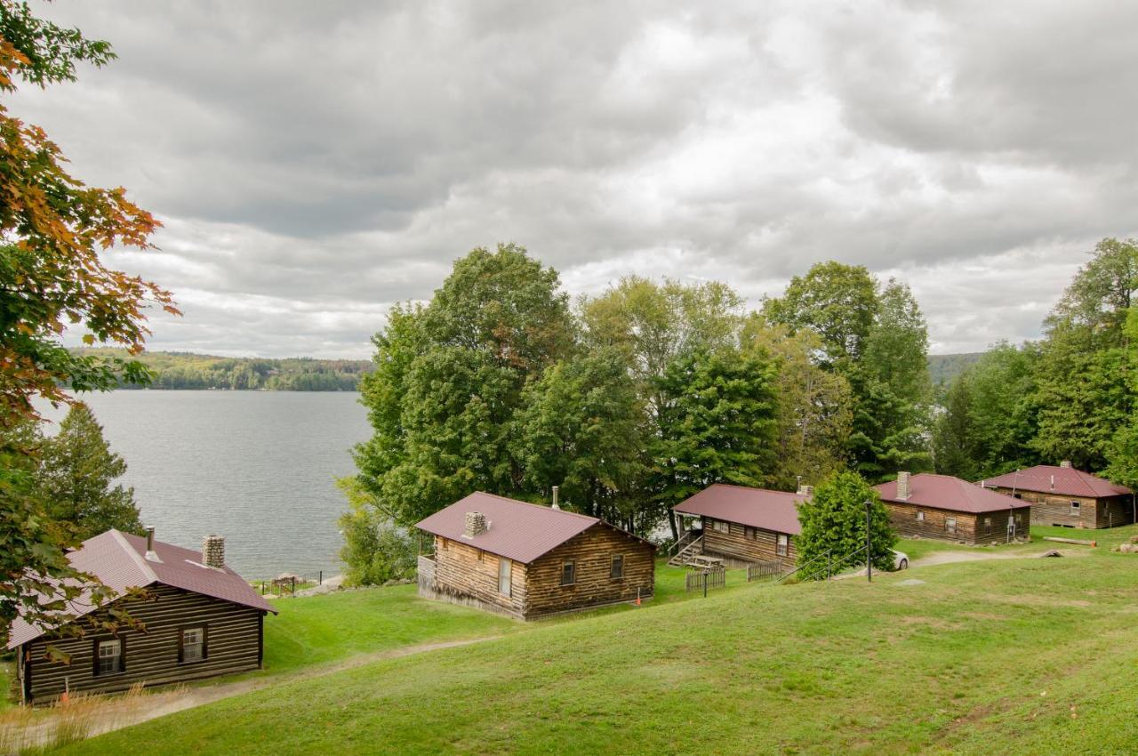 Westmore Mountain Lake Cottages מראה חיצוני תמונה