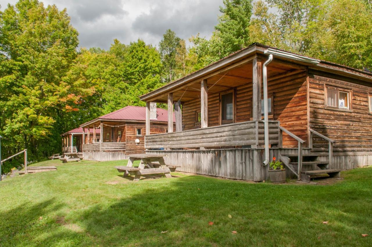 Westmore Mountain Lake Cottages מראה חיצוני תמונה